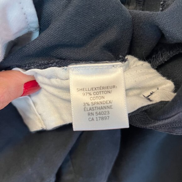 Banana Republic Navy Blue Chino Shorts Size 14 - Picture 6 of 7